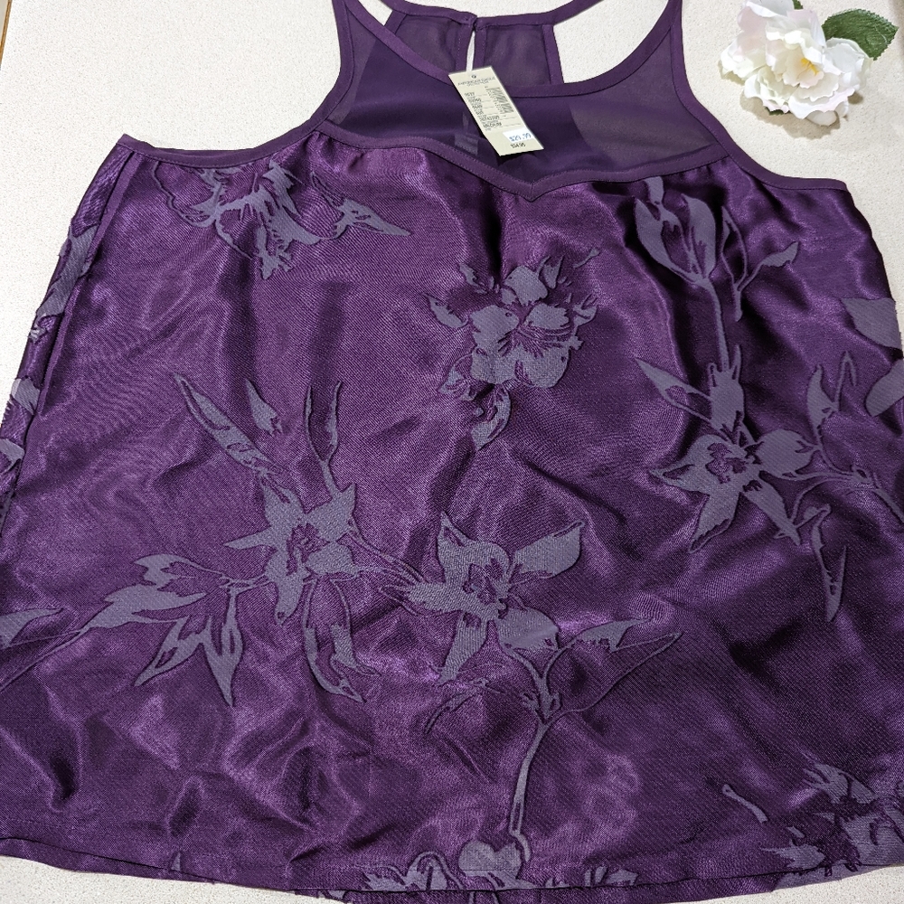 Ladies Tops - Picture 4 of 4